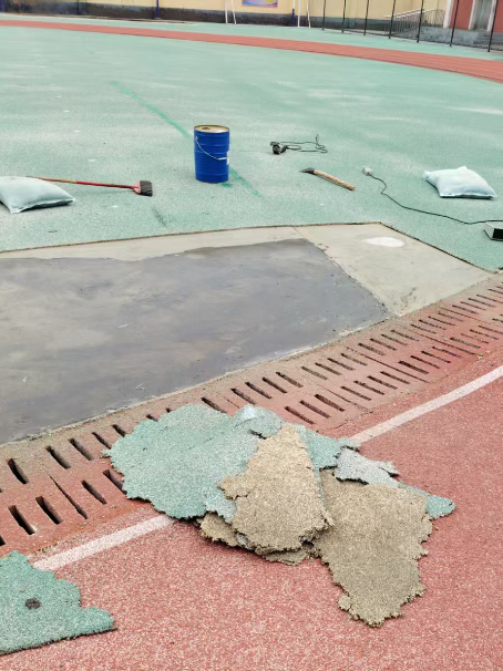 商洛球场翻新维修补、球场翻新修补改造